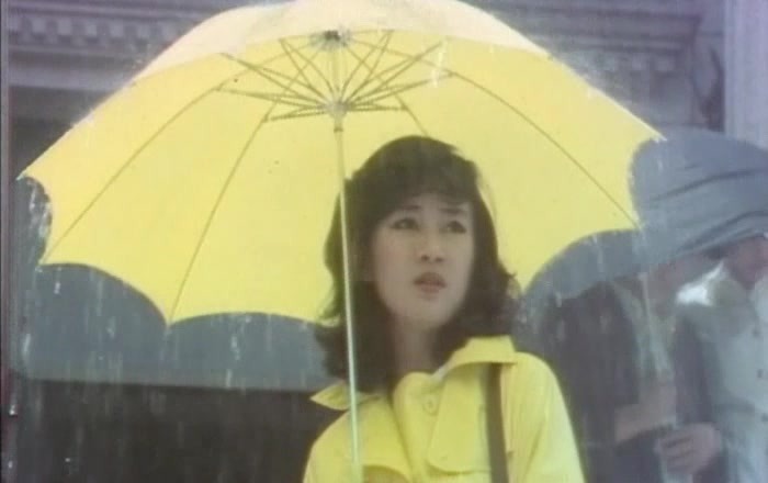 우산속 이미지