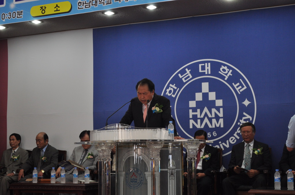 그리스도의교회총회 이미지