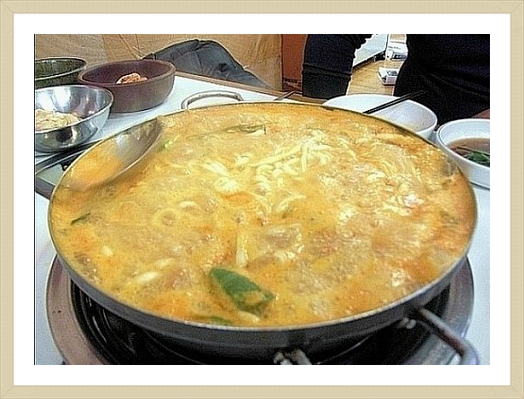 밀밭칼국수 이미지