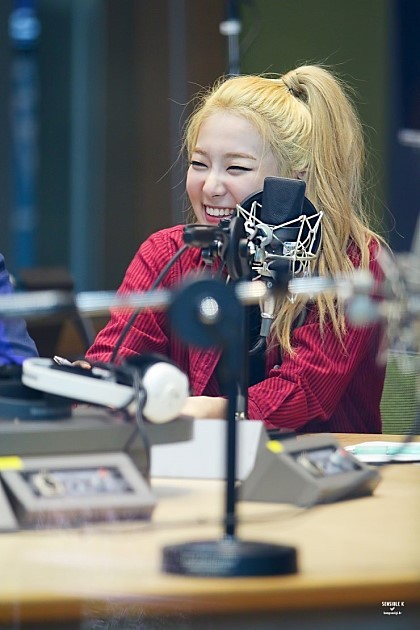 레드벨벳 슬기 눈웃음 모음 | 인스티즈