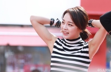 걸그룹 실전압축근육의 소유자 ㄷㄷㄷ.jpg | 인스티즈