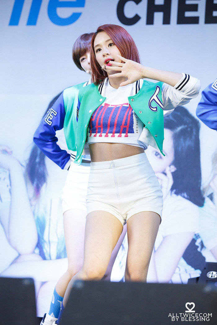 게릴라 콘서트 트와이스.JPG | 인스티즈
