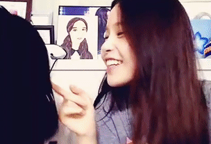 현실 수긍이 빠른 마마무.gif | 인스티즈