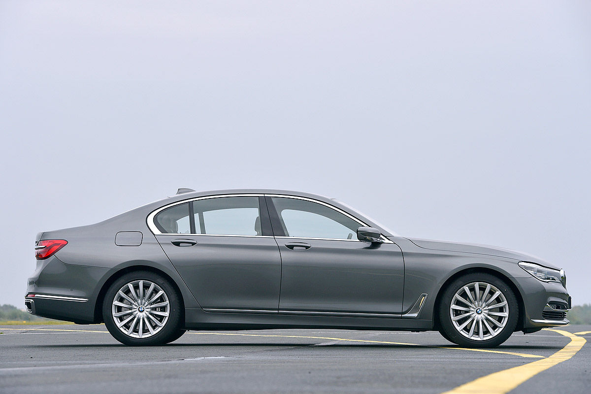 벤츠 S클래스 vs BMW 7시리즈 vs 아우디 A8 vs 포르쉐 파나메라 | 인스티즈