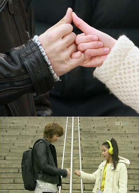 아이유 손.jpgif | 인스티즈