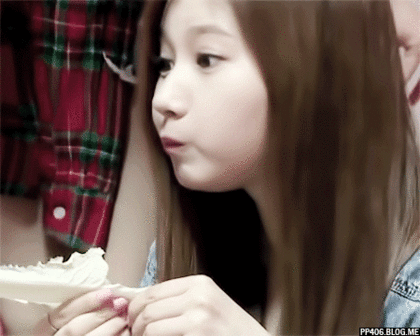 [트와이스] 사나 매력 터짐 | 인스티즈