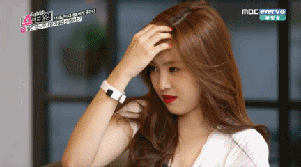 이럴때 여자가 너무 이쁘다.gif | 인스티즈