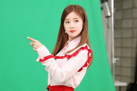 [에이핑크] 6월의 마지막 업로드는 누구로 할까 고민하다가 박초롱 | 인스티즈
