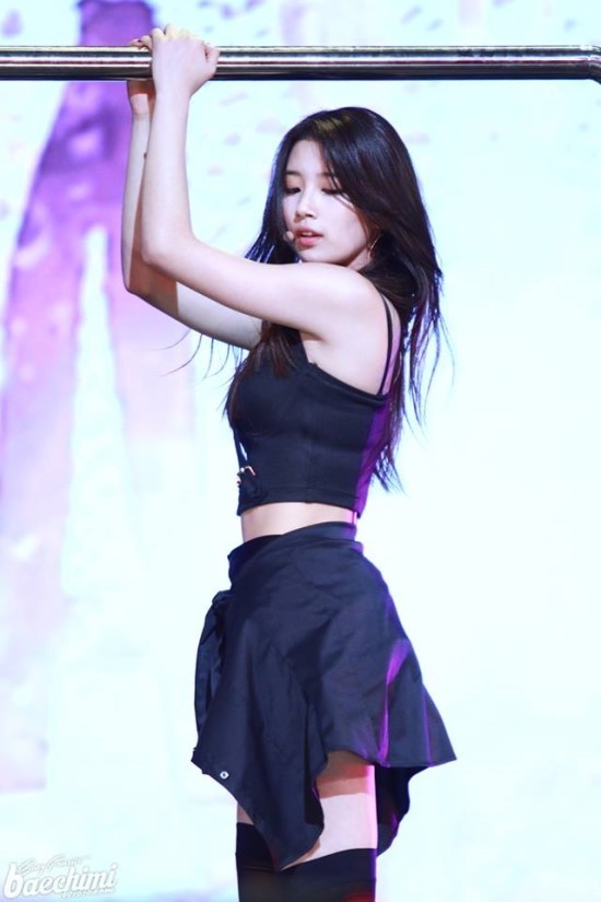 같은 컨셉이지만 어울리는 스타일과 안어울리는 스타일의 차이가 컸던 hush때 수지 | 인스티즈