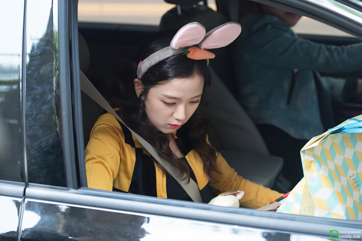 블핑 지츄 넘 이쁜거 아냐.... | 인스티즈