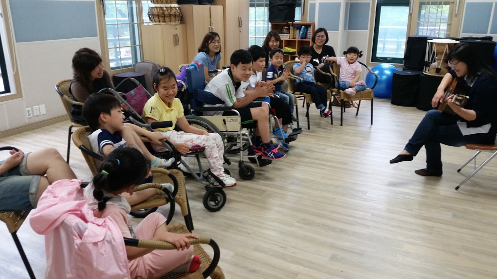 부산뇌병변복지관 이미지