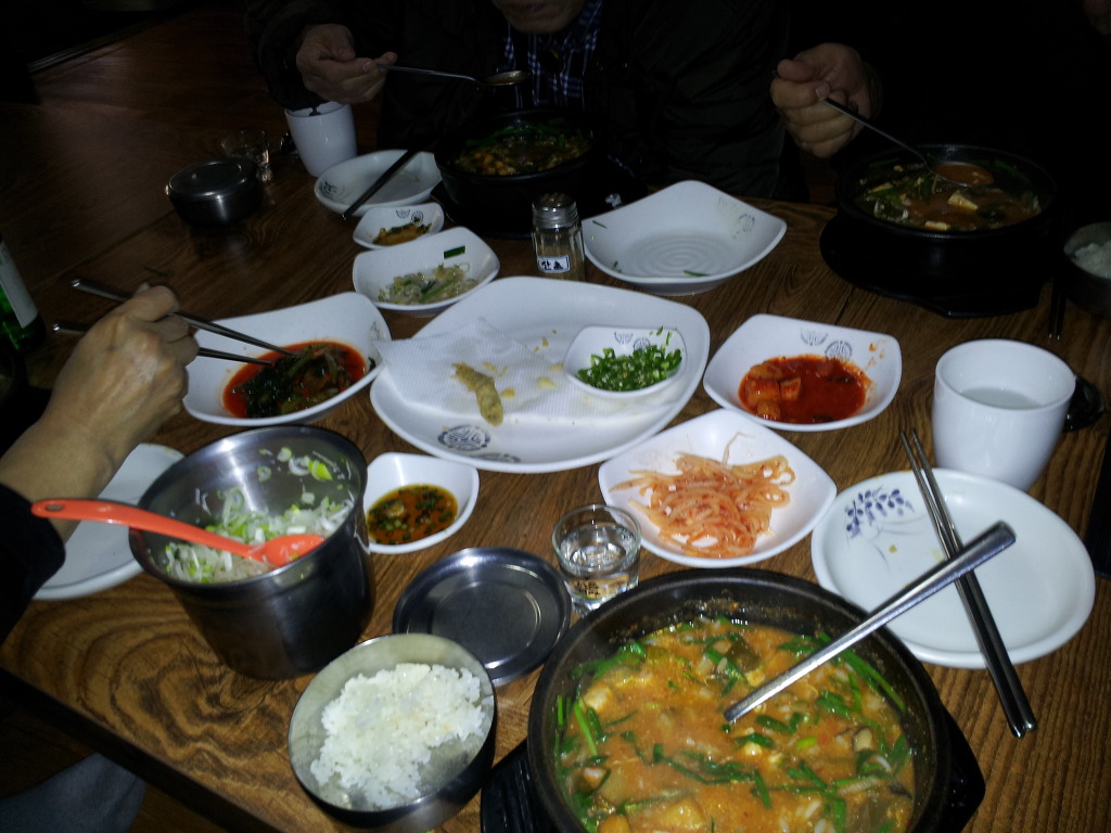 백송다방 이미지