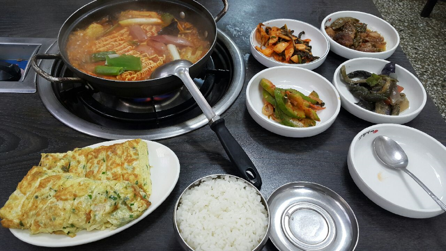 솔직히 5000원이면 적당하고 괜찮은 편이다. vs 이건 주인이 걍 마더테레사인데? | 인스티즈