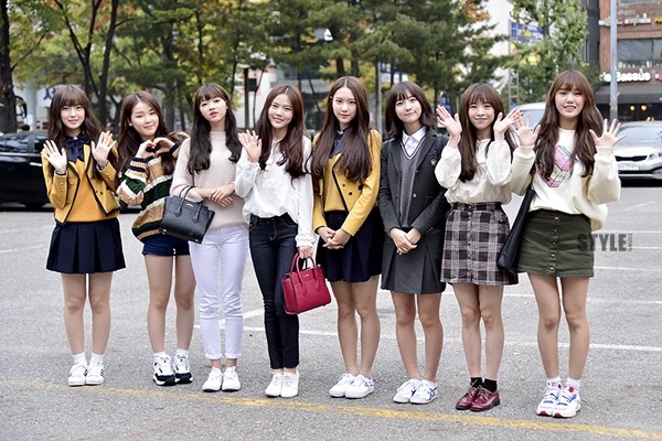 2017년 첫 오마이걸.JPG | 인스티즈