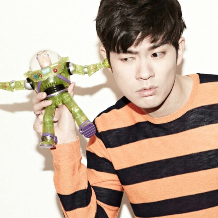 점점 잘생겨지는 장기하 | 인스티즈