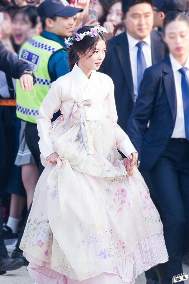 한복여신 김유정 | 인스티즈