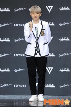 우지 이미지