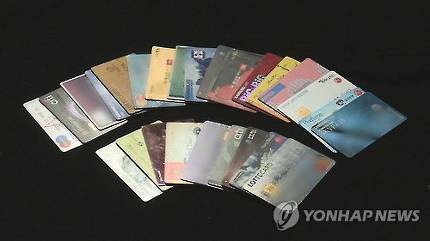 신용카드 가리는 대학..8개사 카드 모두 받는 대학 한 곳도 없어 | 인스티즈
