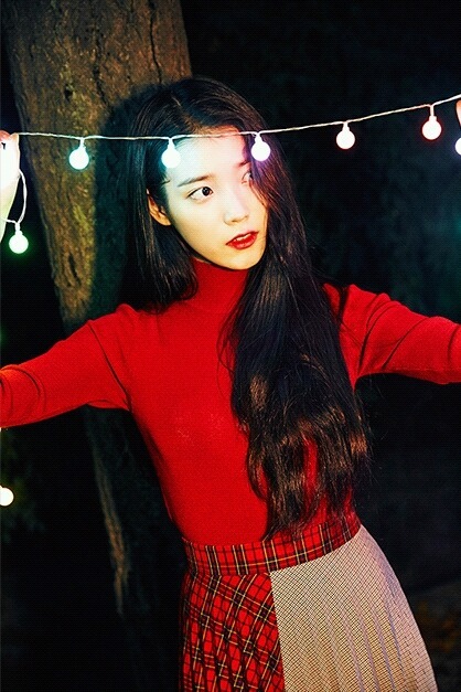 아이유 미니앨범 선공개 사진.jpg | 인스티즈