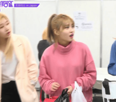 [트와이스] 바부팅이 모모 ㅋㅋㅋㅋ | 인스티즈