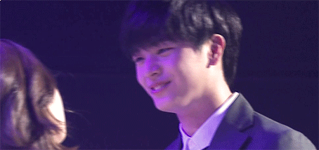 [우결] 육성재&조이 마지막.gif | 인스티즈