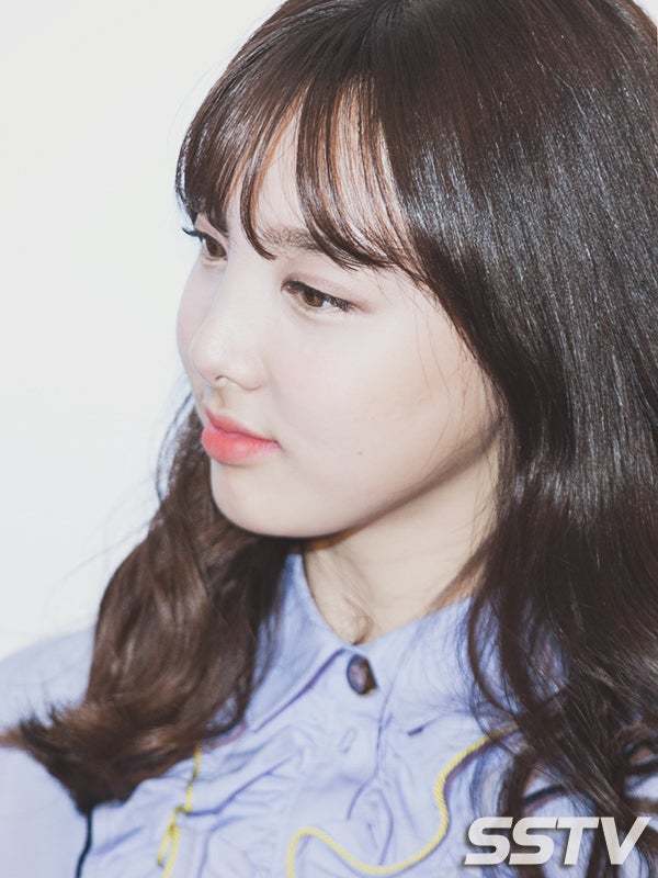[트와이스] 아이돌 찍덕 뺨치고 두번 치는 SSTV 사진기자님 | 인스티즈