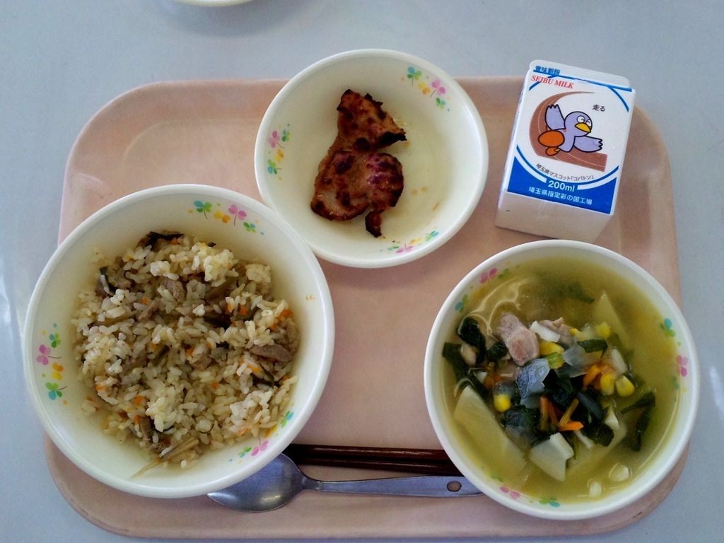 일본의 일반적인 학교 급식.JPG | 인스티즈