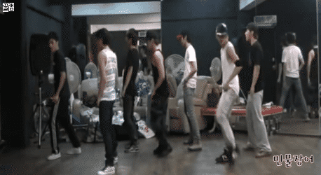 이 정도는 해야 칼군무돌.gif (데이터주의) | 인스티즈