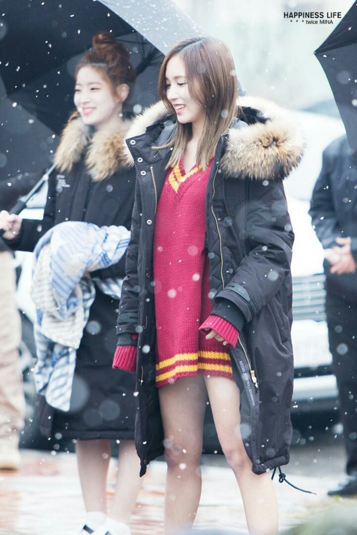 눈오는날에 트와이스 사나 미나 | 인스티즈