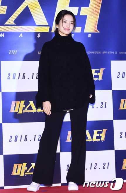 오늘자 김태리 | 인스티즈