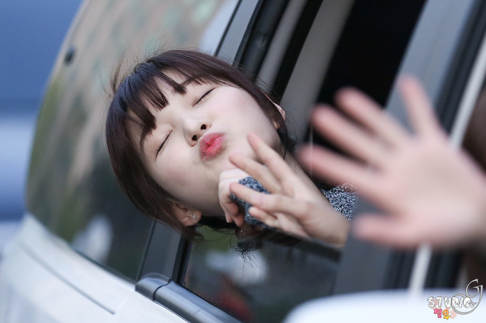 [데이터주의] 라붐에서 탱탱볼을 맡고 있는 율희.jpgif | 인스티즈
