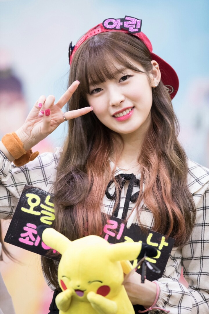 오마이걸의 사랑스런 막내 아린이 | 인스티즈