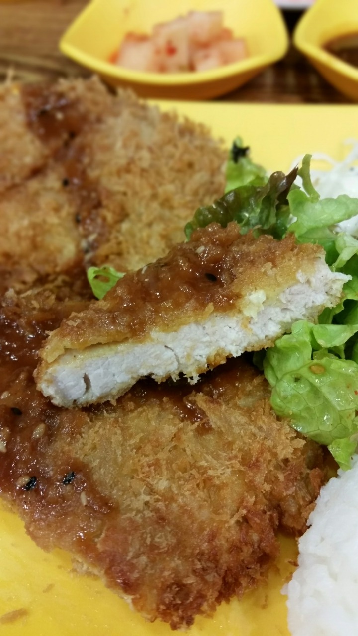 토마토돈까스 이미지