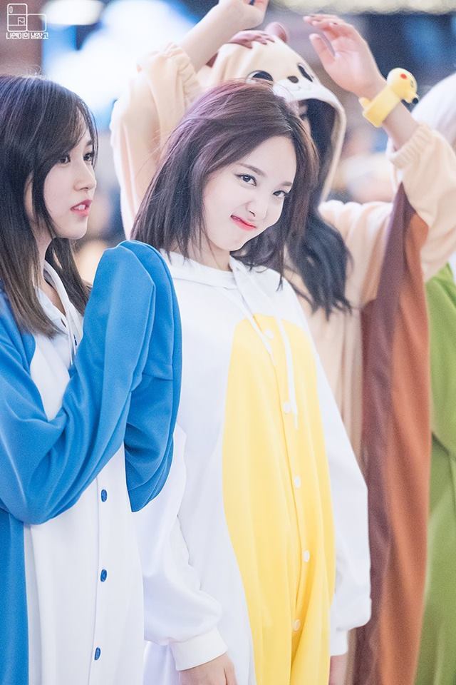 [트와이스] 이 구역의 토끼는 나다.jpg | 인스티즈