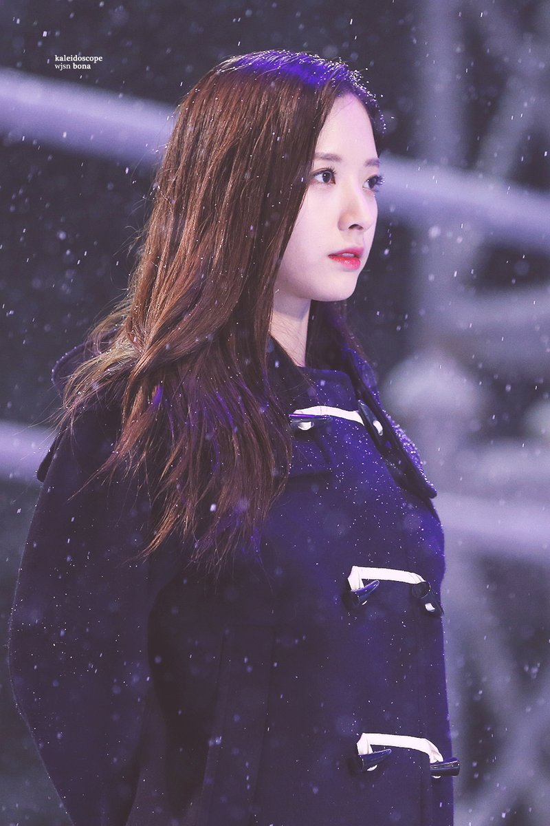 우주소녀 보나 레전드 찍던 날.jpg | 인스티즈