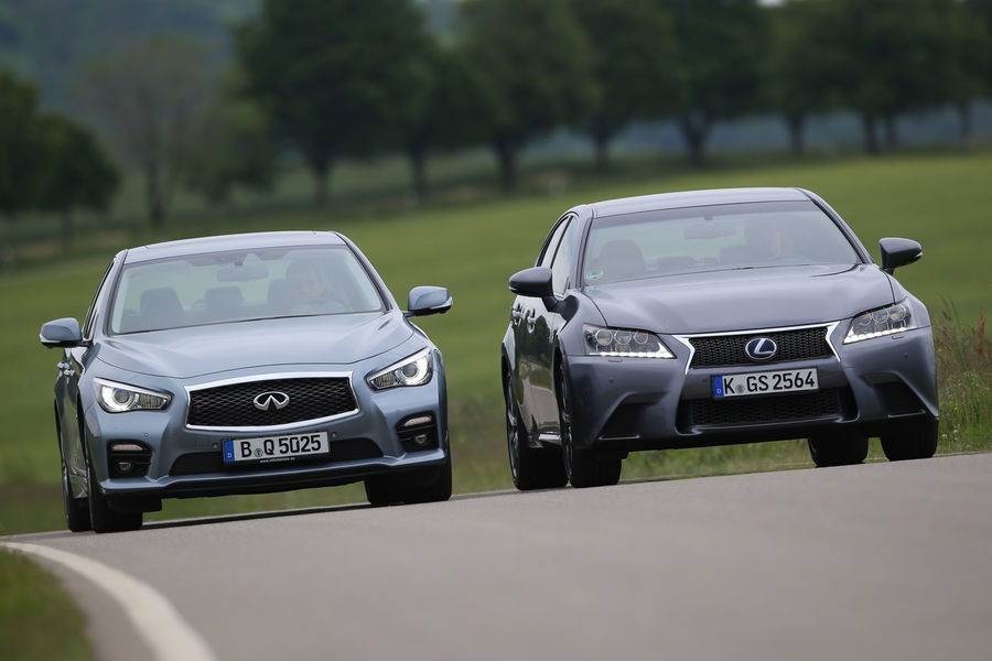 인피니티 Q50 하이브리드 vs 렉서스 GS 450h | 인스티즈