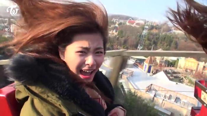 오늘자 놀이기구탄 트와이스.gif | 인스티즈