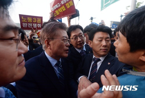 [문재인] 토론회 고생한 이니 | 인스티즈