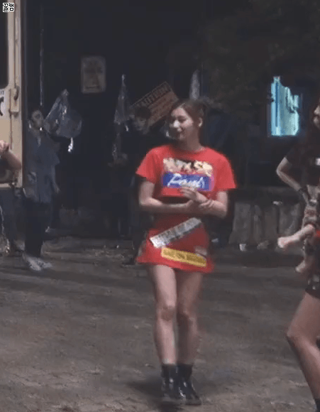 트와이스 사나의 매력.gif | 인스티즈