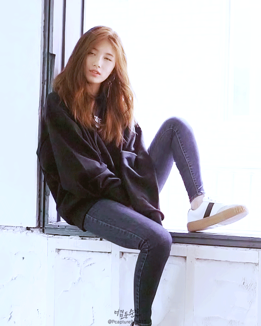 2017년 첫 수지.jpgif | 인스티즈