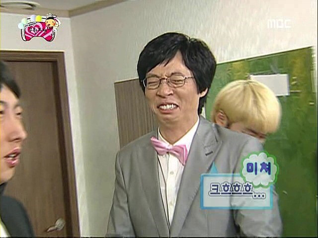 [고르기] 수업 중에 나만 빼고 다들 웃고 있을 때!!!하는 행동은??! | 인스티즈