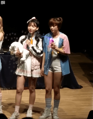 맏내 괴롭히는 정연.gif | 인스티즈