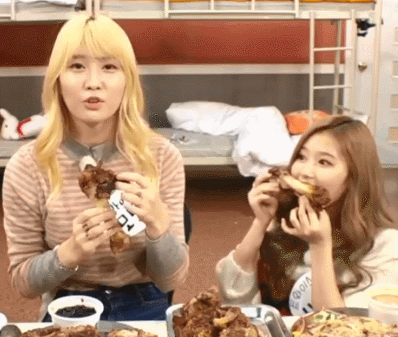 식스틴때부터 지금까지 제일 좋아하는 트와이스 멤버.gif | 인스티즈