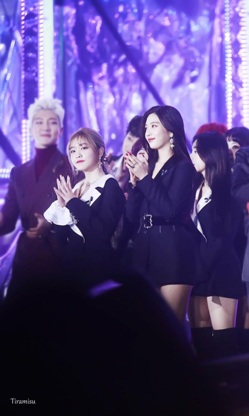 레드벨벳의 갓둥둥 조이.jpg | 인스티즈