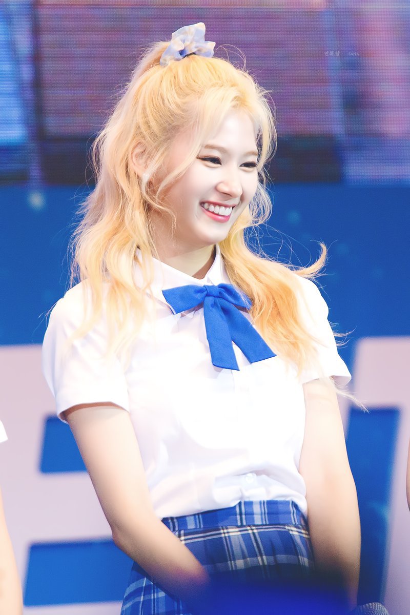 사나는 예쁘다.jpgif | 인스티즈