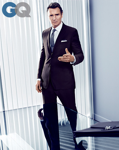 콜린퍼스 vs 리암니슨 더 간지나는 중년은? | 인스티즈