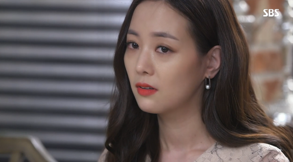 별 말 없이 눈빛으로 양달희 엿 먹이는 구세경 01 (언니는 살아있다 中) | 인스티즈