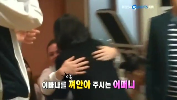 몰래 온 손님 등장에 눈물바다.jpg | 인스티즈