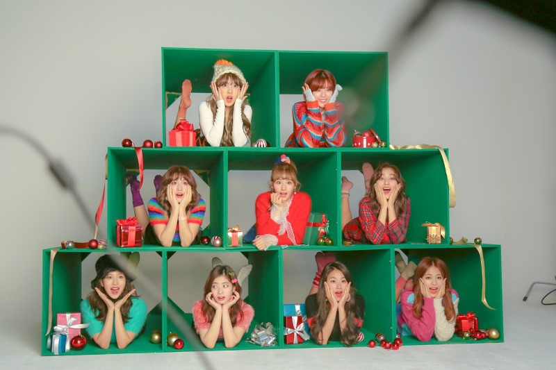 트와이스 리패키지 앨범 재킷 촬영 비하인드 사진 | 인스티즈