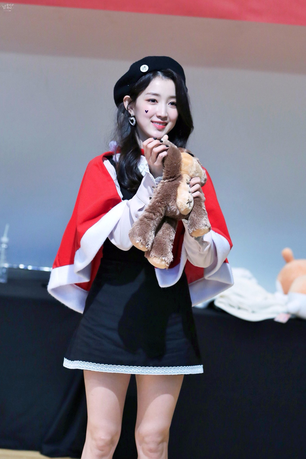 [구구단] 라디오에서 캐롤이 흘러나와서 하나 | 인스티즈